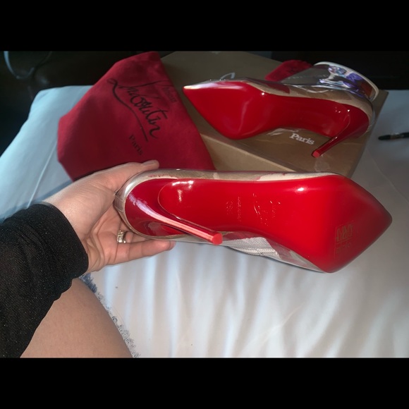 Super rare 36.5 Christian louboutins! - Picture 3 of 7